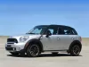 Dịch vụ thay Kính chắn gió xe Mini Countryman tận nơi